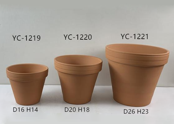  pottery