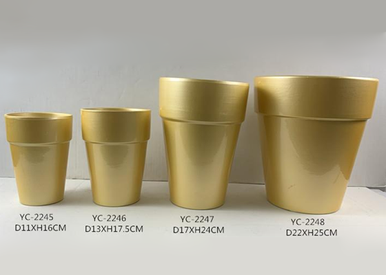  pottery
